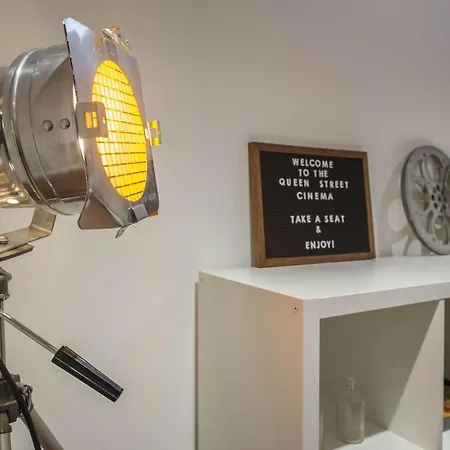 The Tansy House On Queen Street 아파트 *