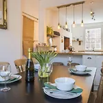 The Tansy House On Queen Street