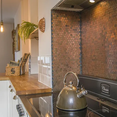 The Tansy House On Queen Street