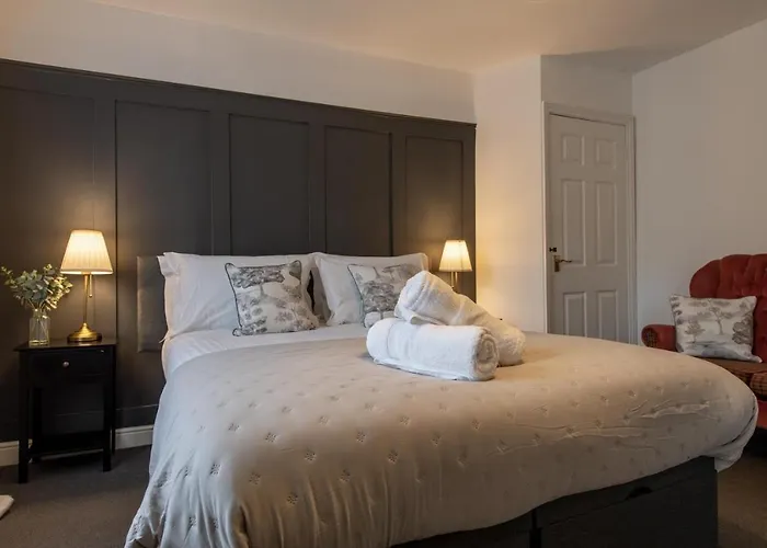 The Tansy House On Queen Street 別荘